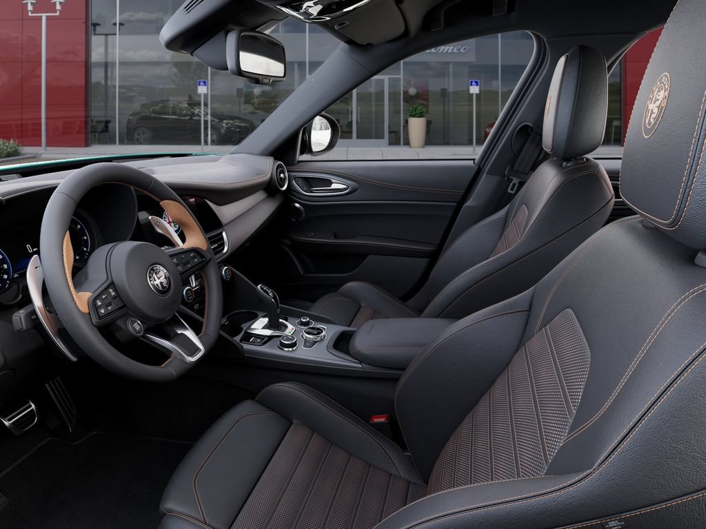 New 2025 Alfa Romeo Giulia w/ Driving Assist Package RWD image 23