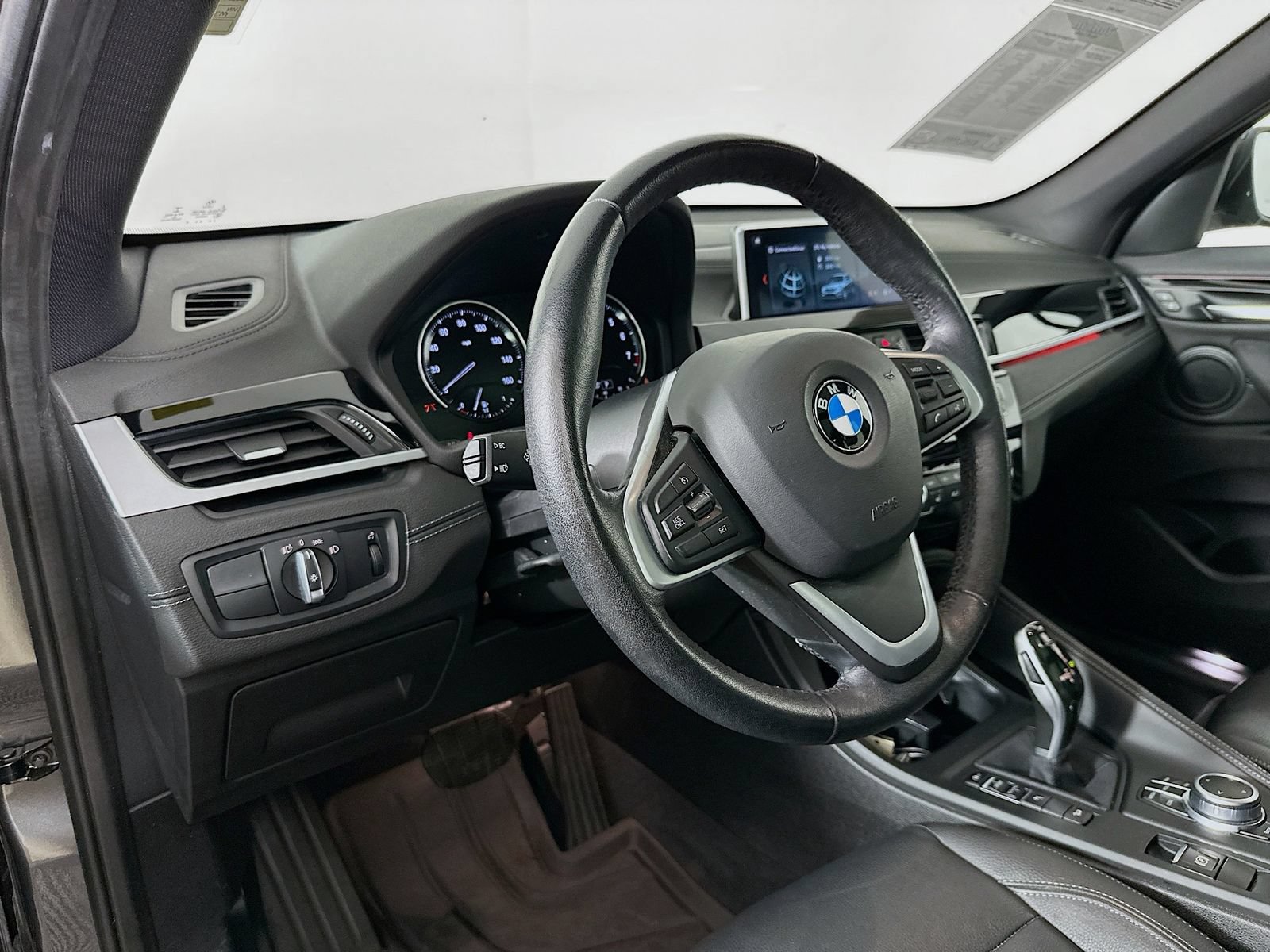 Used 2021 BMW X1 xDrive28i w/ Convenience Package AWD/4WD image 11