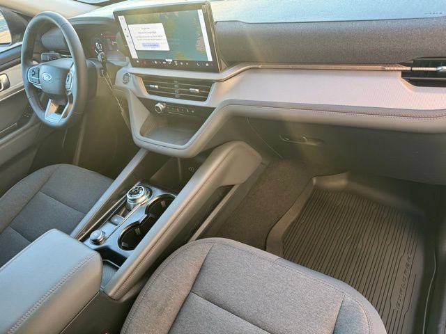 New 2026 Ford Explorer Active AWD/4WD image 18