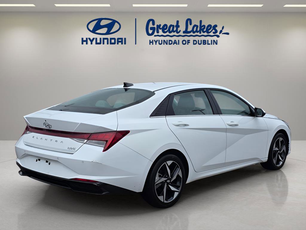 Used 2023 Hyundai Elantra Limited w/ Cargo Package image 5