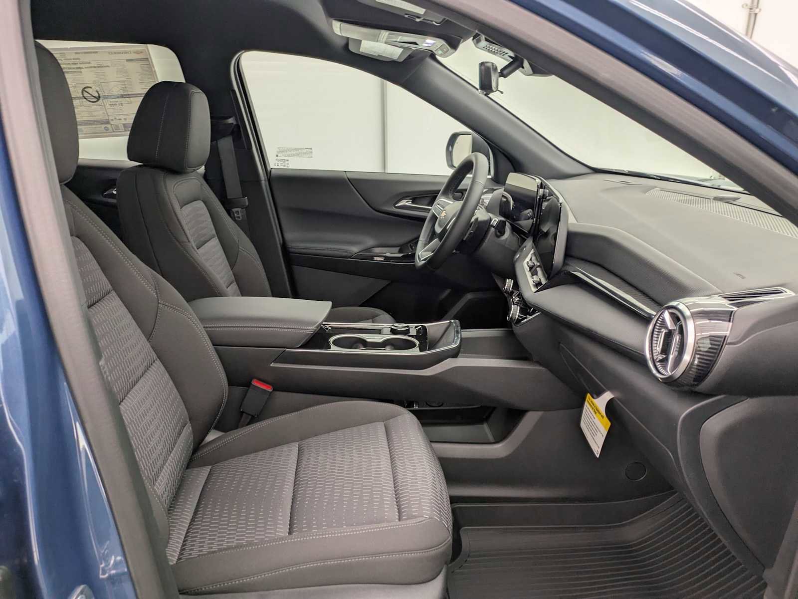 New 2026 Chevrolet Equinox LT image 22
