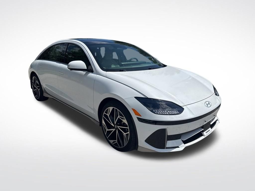 Used 2023 Hyundai Ioniq 6 Limited RWD image 3