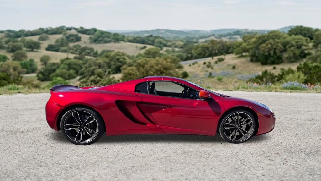 Used 2013 McLaren MP4-12C Spider RWD image 11