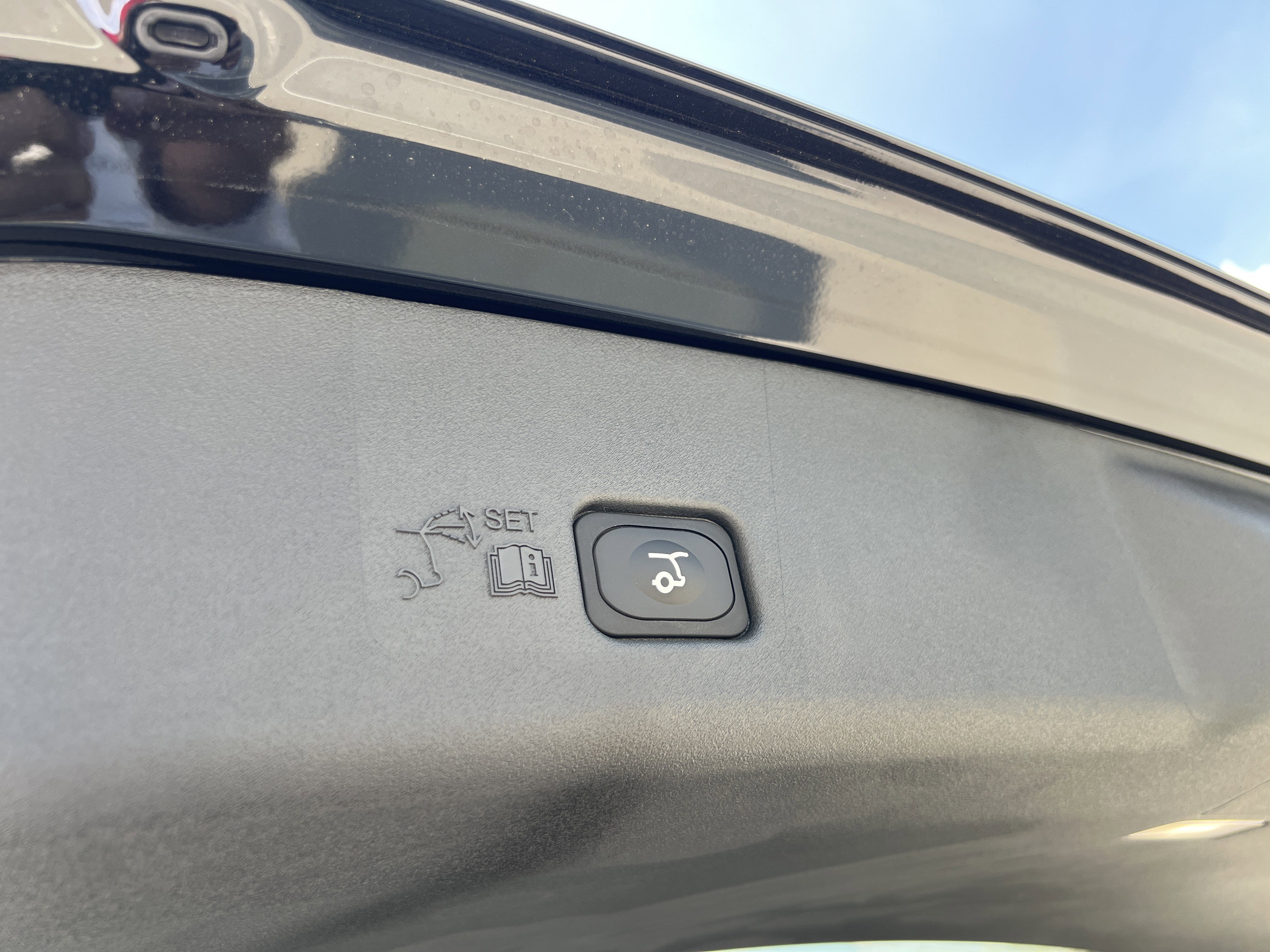 New 2025 Lincoln Nautilus Premier w/ Equipment Group 102A image 33