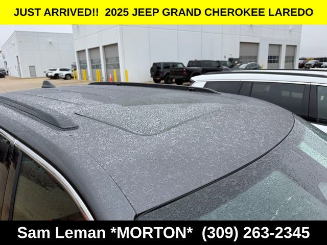 New 2025 Jeep Grand Cherokee 4WD image 7