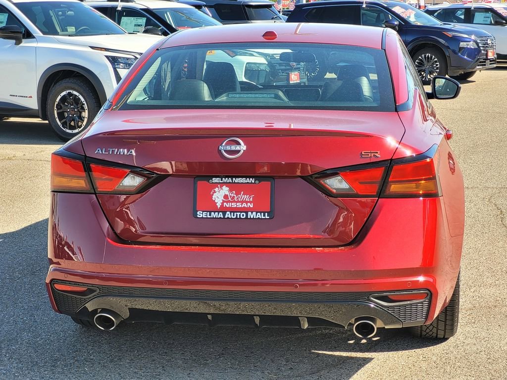 Used 2024 Nissan Altima 2.5 SR image 5