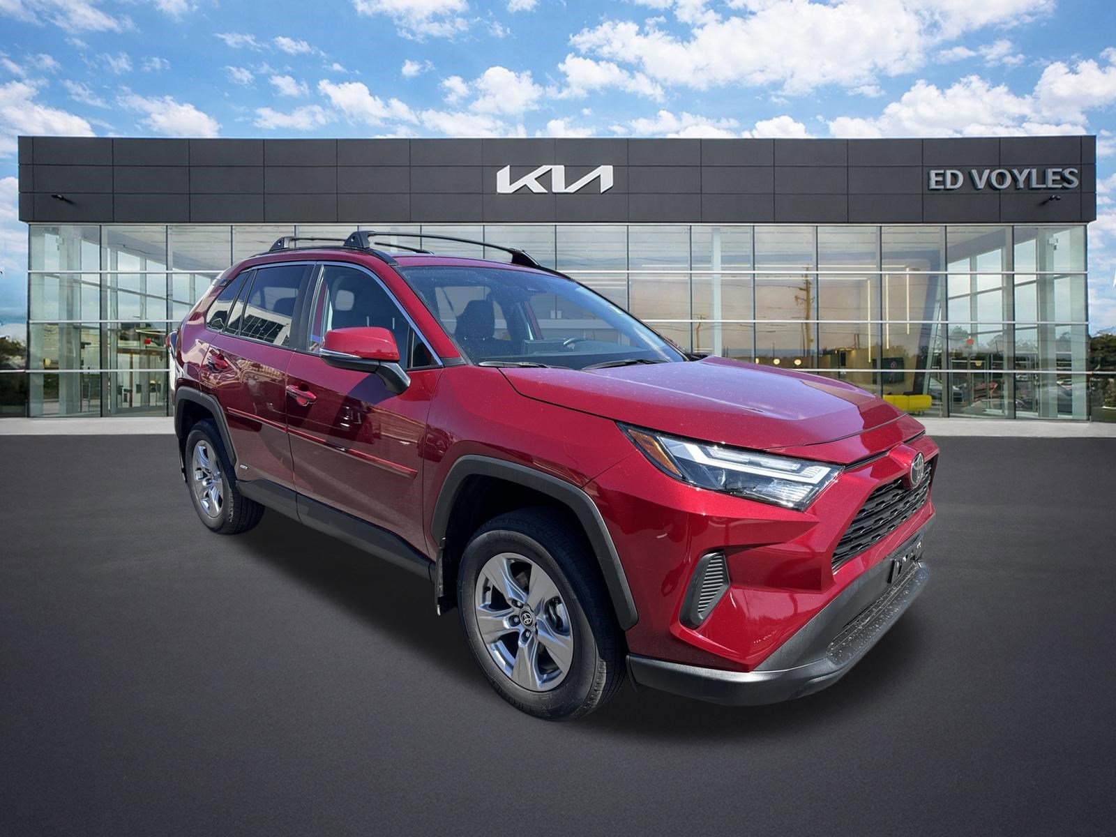 Used 2025 Toyota RAV4 XLE w/ Convenience Package video 1