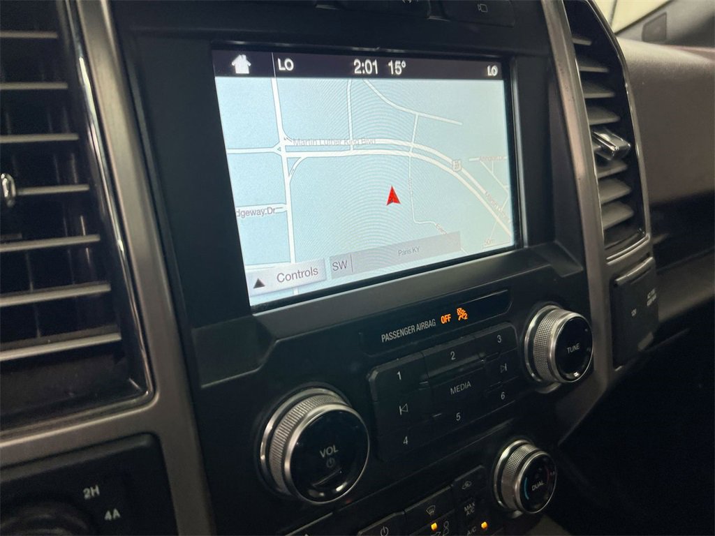 Used 2017 Ford F150 Platinum w/ Technology Package image 13