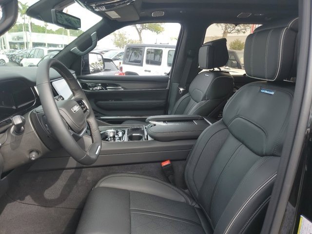 New 2023 Jeep Grand Wagoneer Series II w/ Quick Order Packagew 28T AWD/4WD image 8