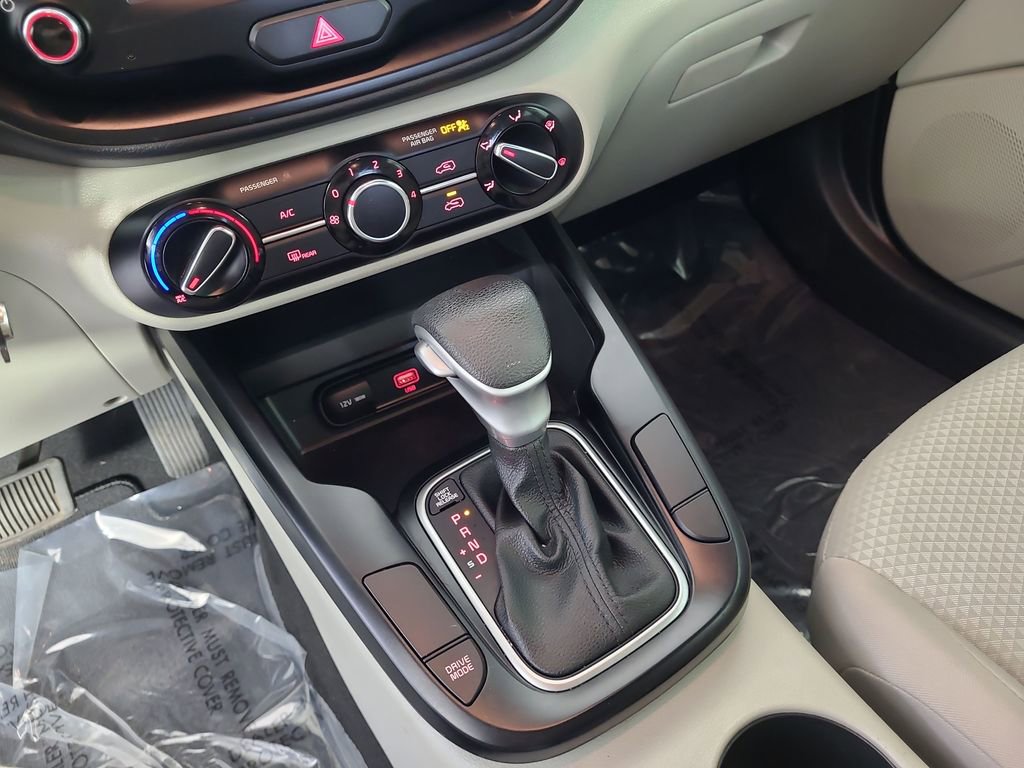 Used 2021 Kia Soul LX image 15