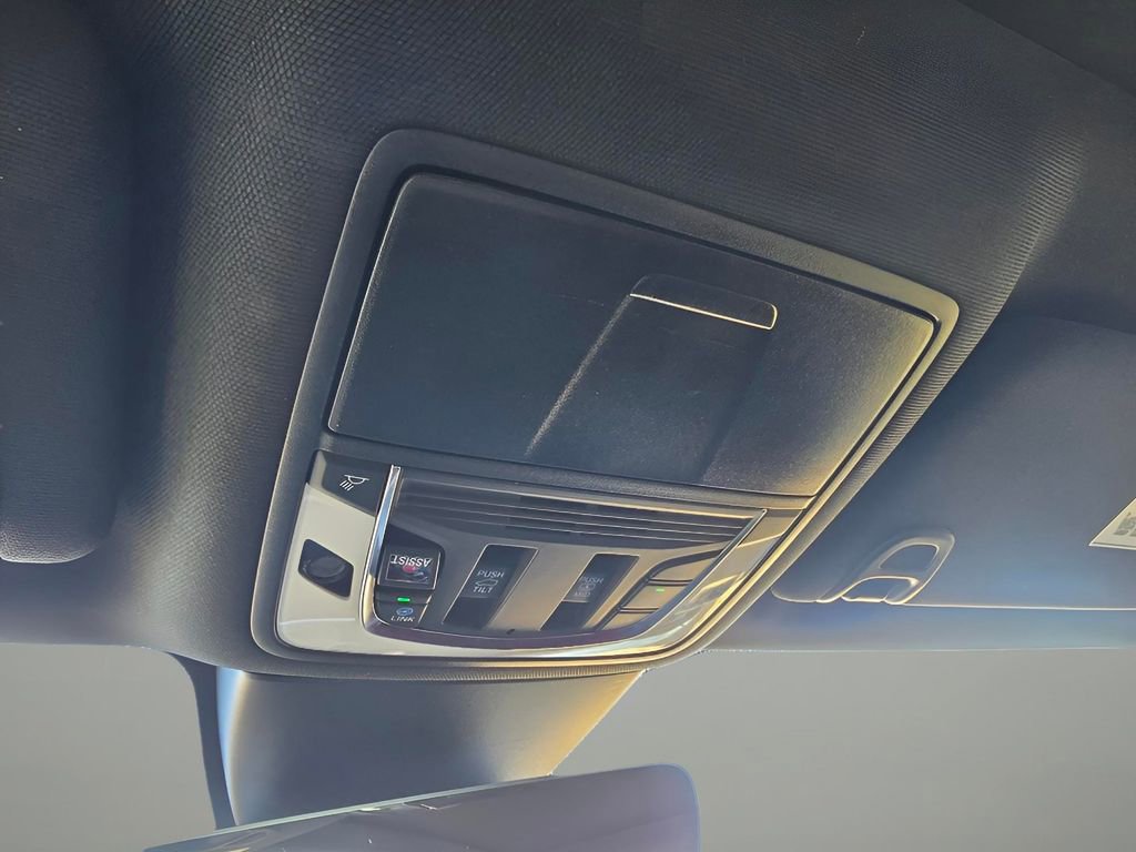 Used 2023 Acura MDX A-Spec image 23