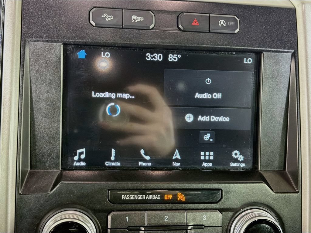 Used 2017 Ford F150 Lariat w/ Equipment Group 502A Luxury AWD/4WD image 15