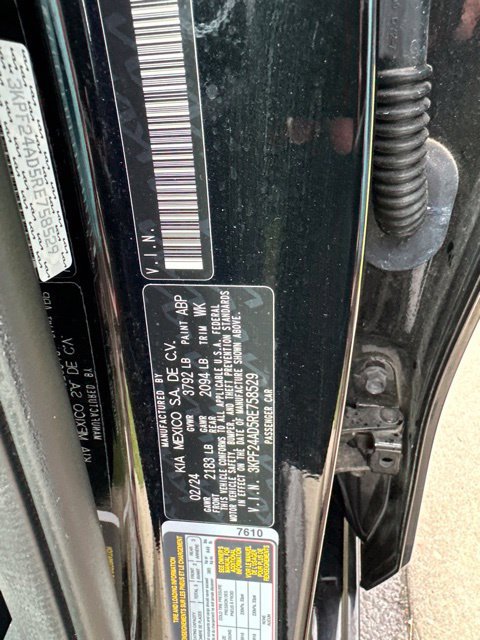 Certified 2024 Kia Forte LXS FWD image 30