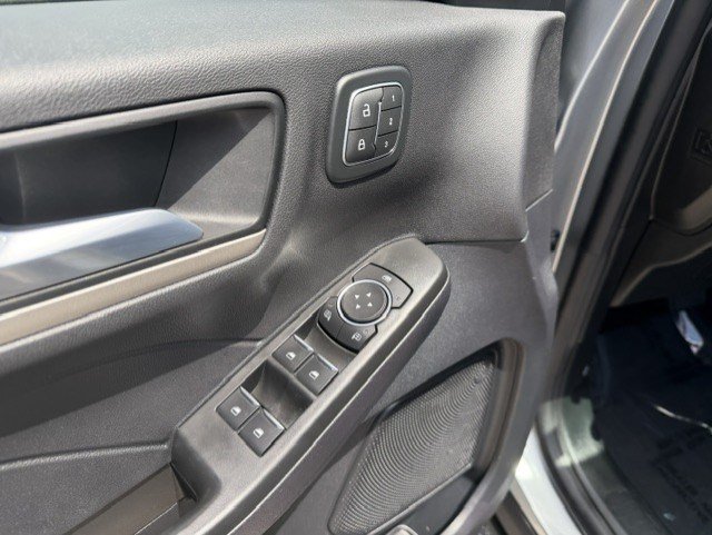 Used 2022 Ford Escape SEL w/ Technology Package FWD image 12