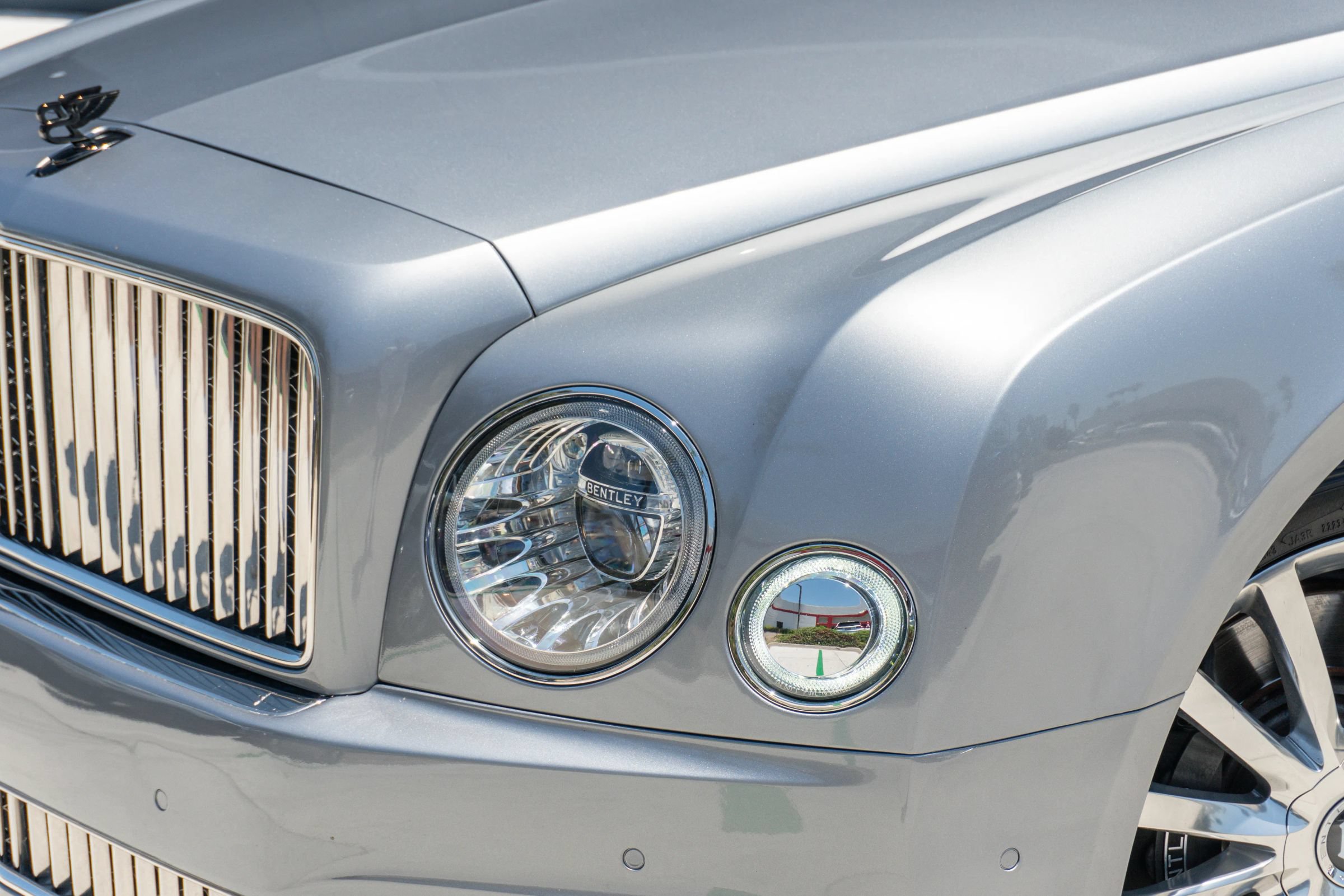 Used 2020 Bentley Mulsanne RWD image 24