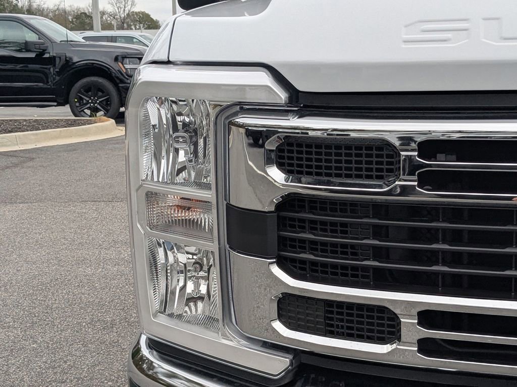 New 2026 Ford F350 XLT w/ 360-Degree Camera Package RWD image 10