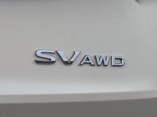 Used 2023 Nissan Rogue SV AWD/4WD image 13