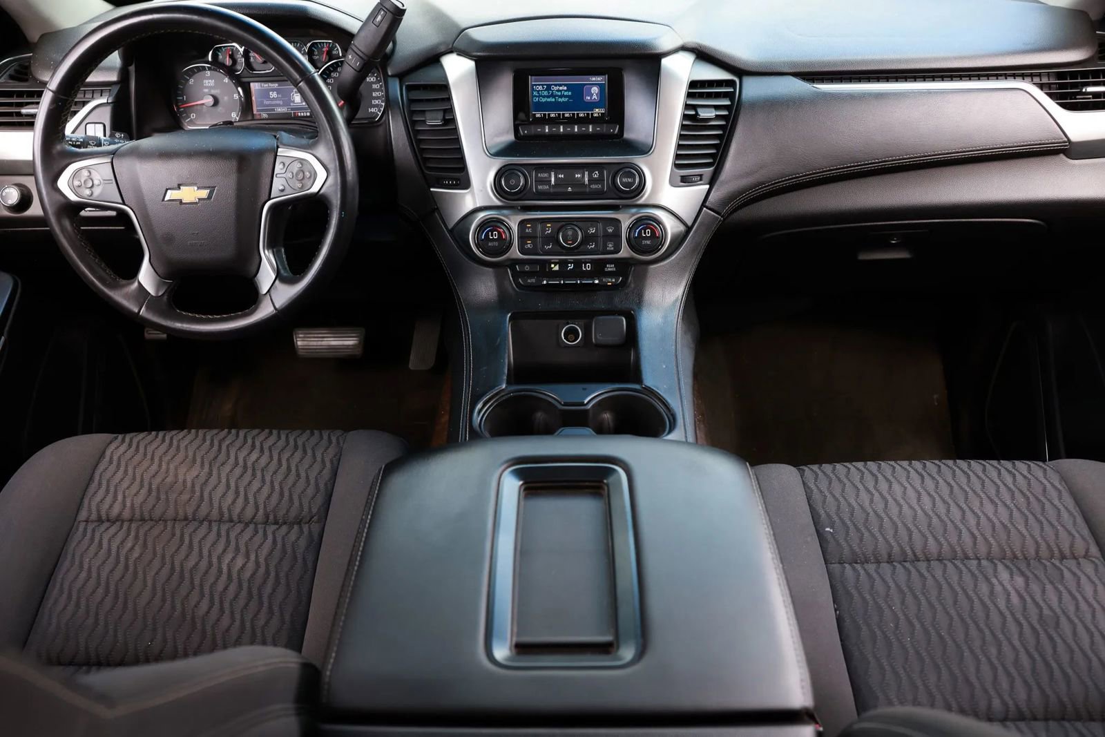 Used 2015 Chevrolet Suburban LS w/ Max Trailering Package image 23