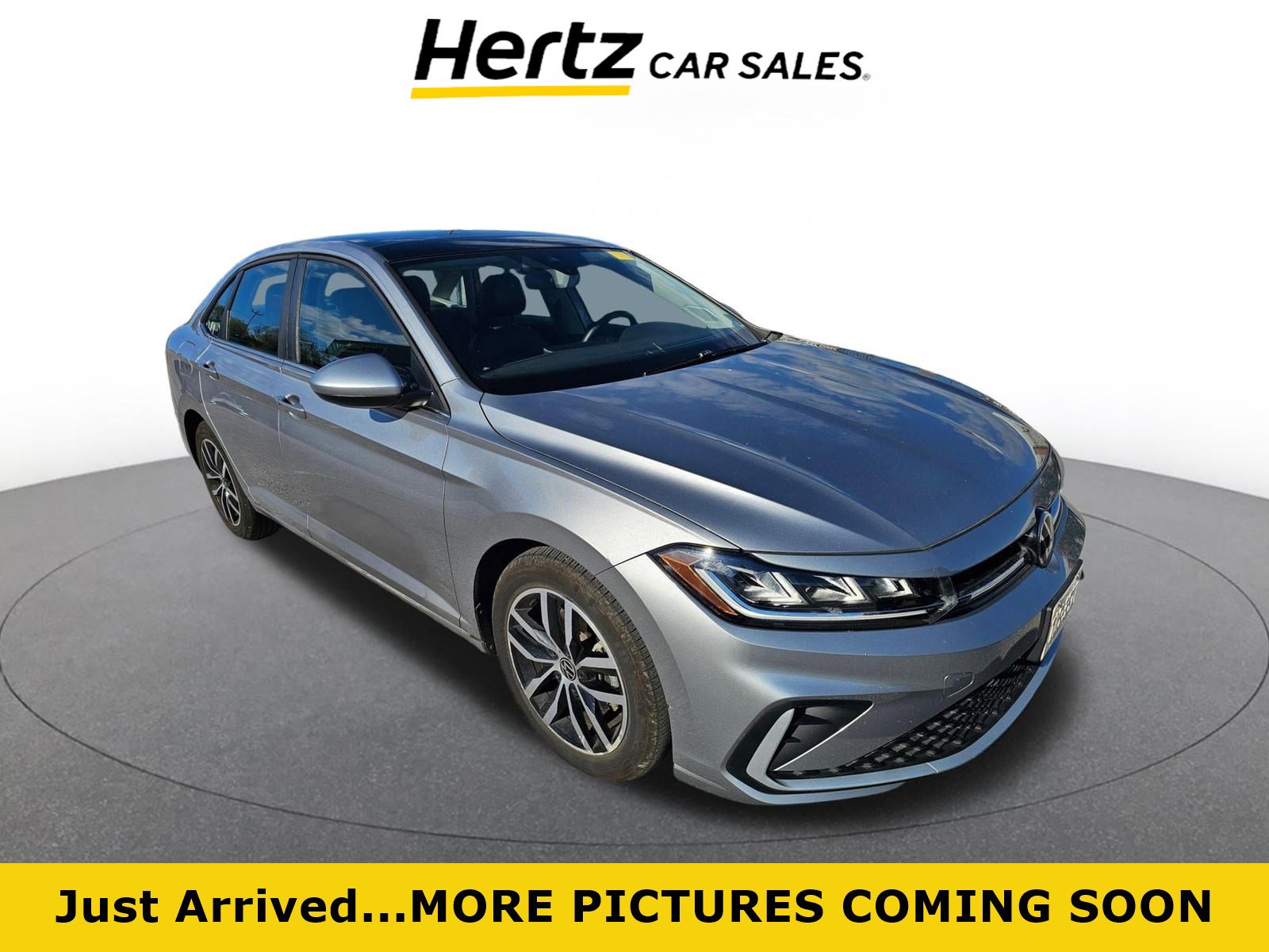 Used 2025 Volkswagen Jetta SE