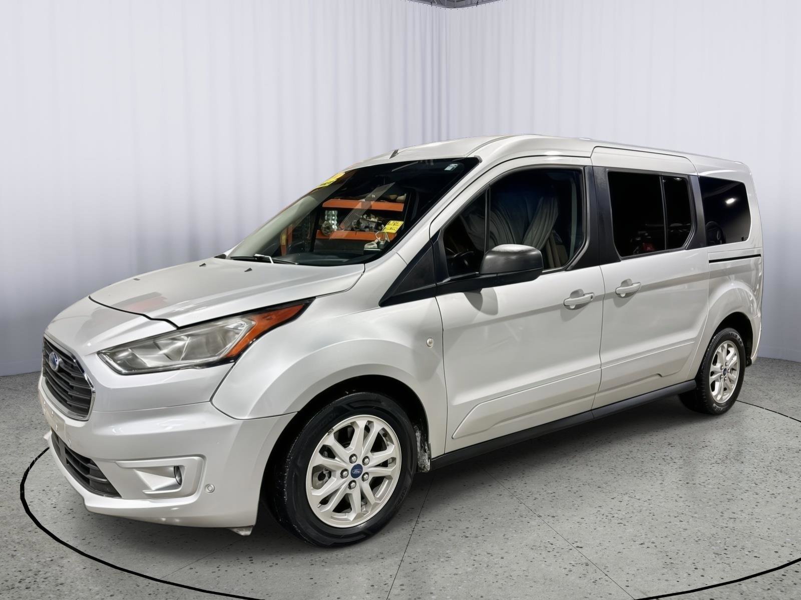 Used 2019 Ford Transit Connect XLT w/ Driver-Assist Package image 12