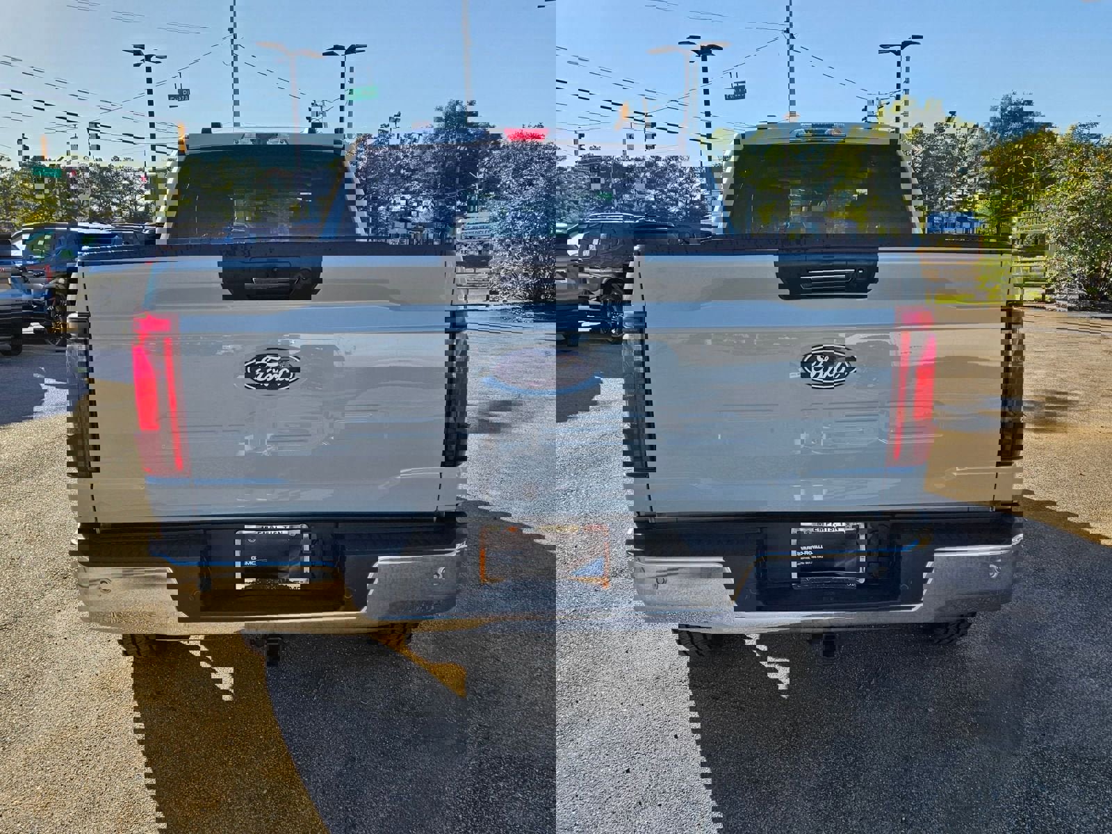 Used 2024 Ford F150 XLT w/ Mobile Office Package image 5