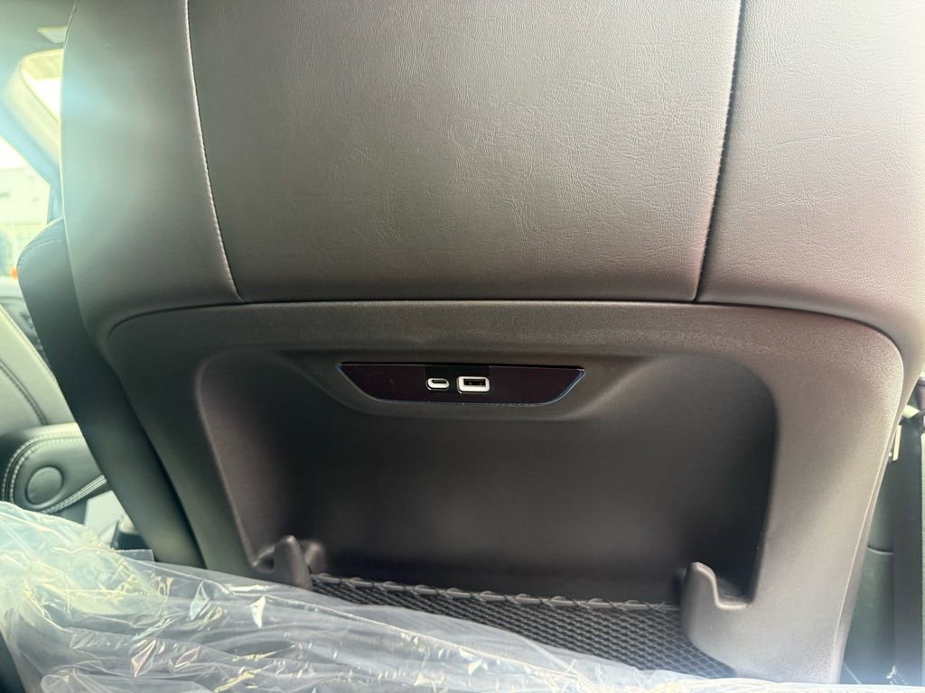 New 2025 Chrysler Pacifica Select FWD image 27