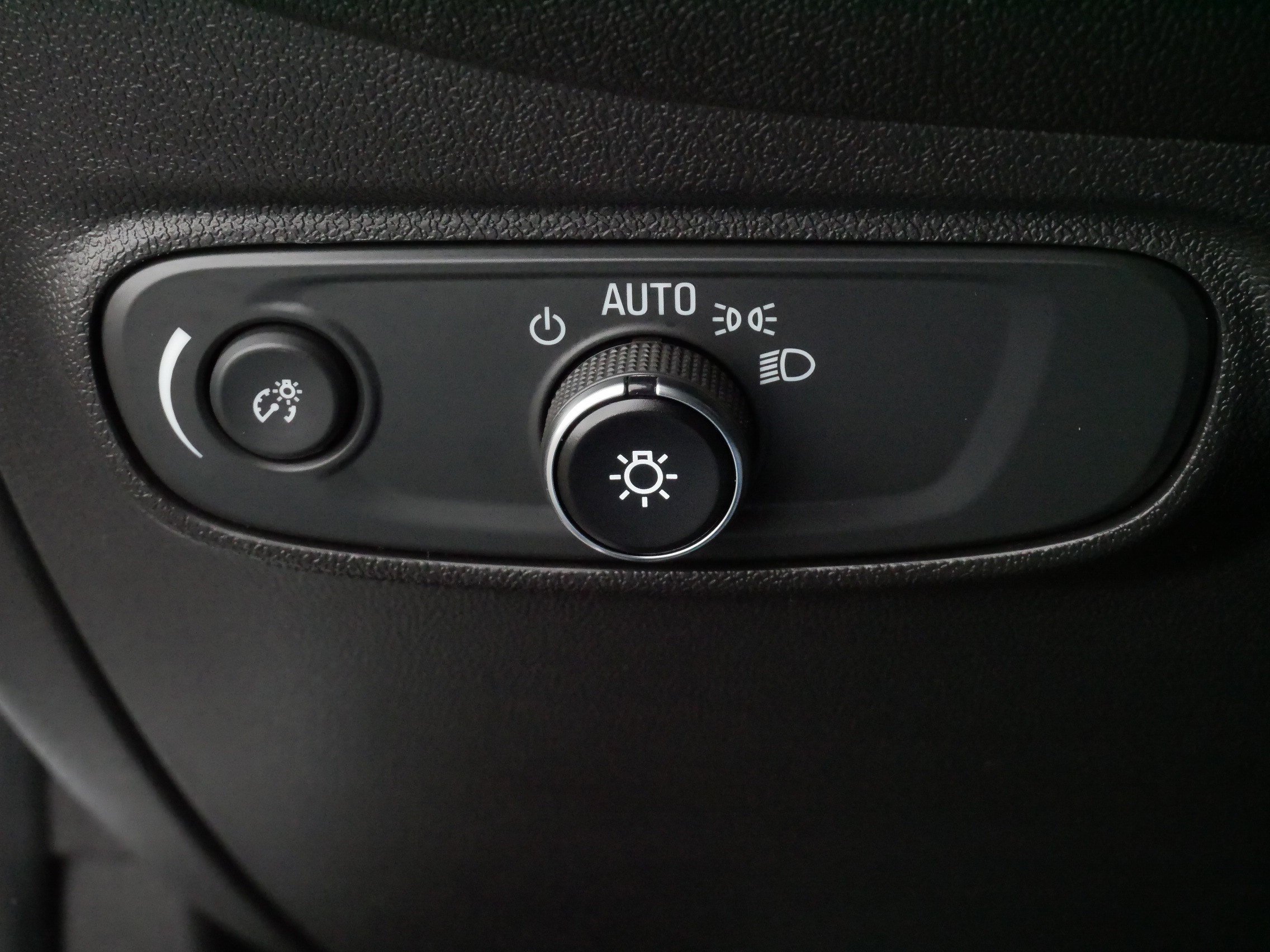 Used 2024 Chevrolet Equinox LT AWD/4WD image 26