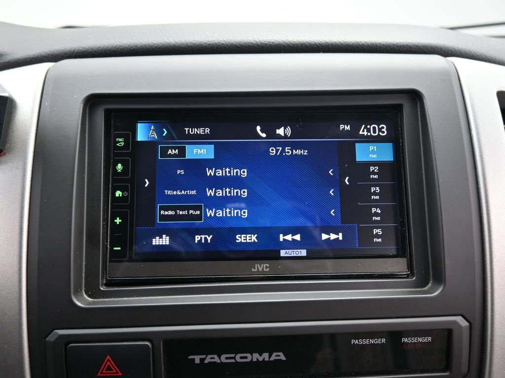 Used 2015 Toyota Tacoma Base image 15