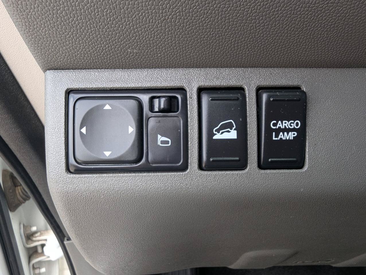Used 2016 Nissan Frontier SV w/ SV Value Truck Package AWD/4WD image 16
