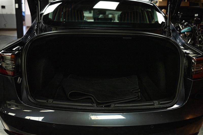 Used 2018 Tesla Model 3 Long Range AWD/4WD image 7