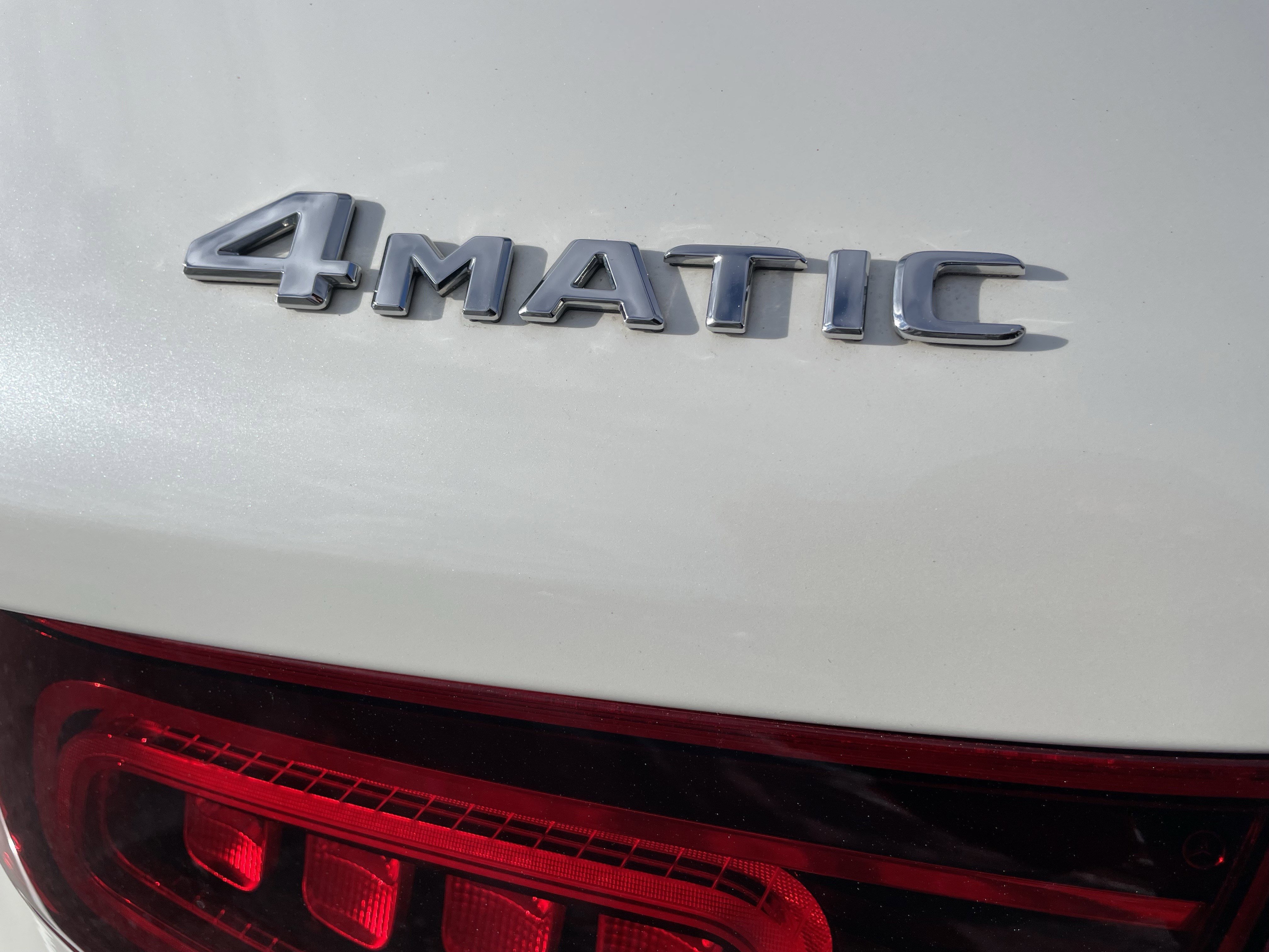 Used 2022 Mercedes-Benz GLC 300 4MATIC image 33