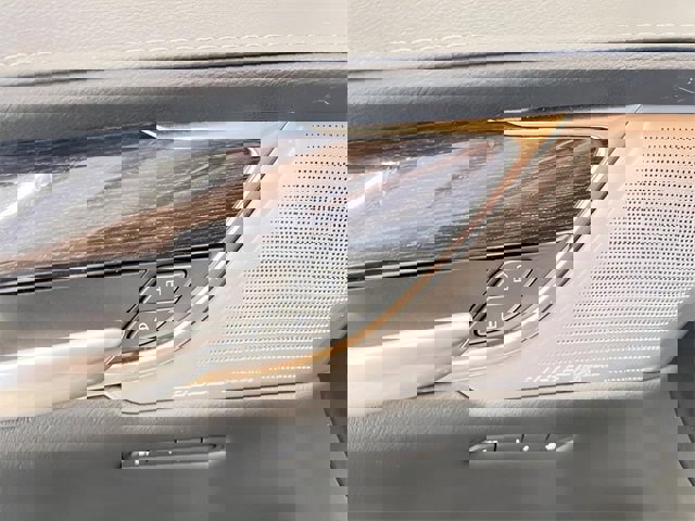 Certified 2023 Cadillac XT5 Premium Luxury image 19