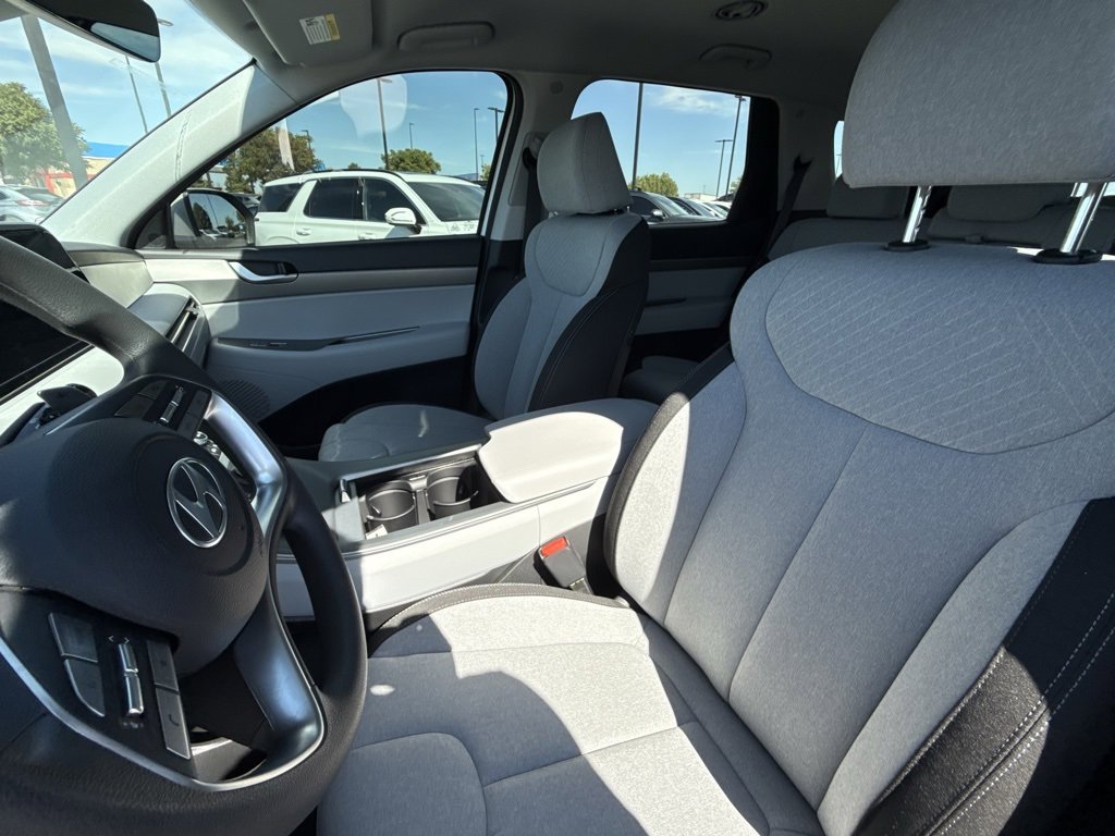 New 2025 Hyundai Palisade SE image 10
