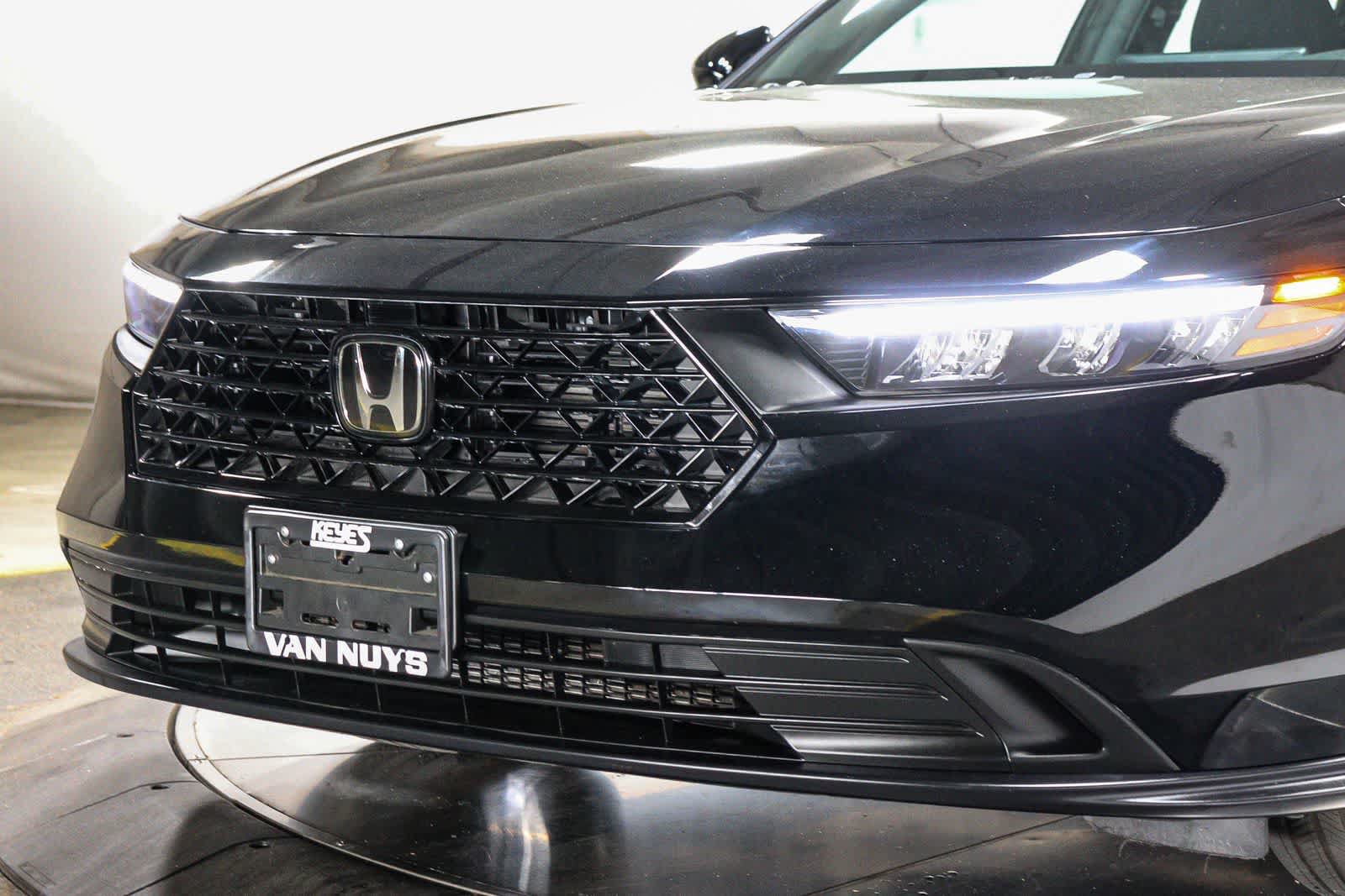 Used 2024 Honda Accord Sport image 5