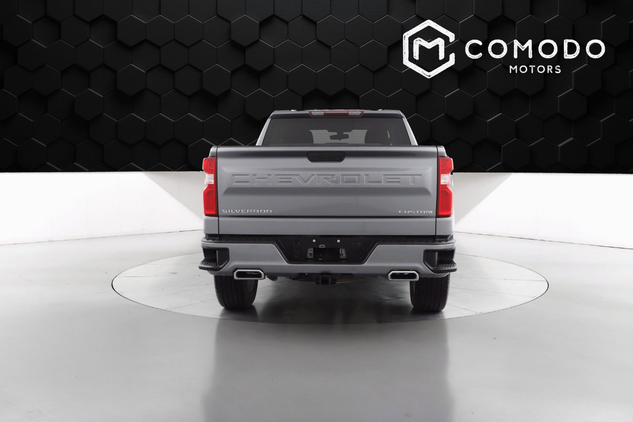 Used 2019 Chevrolet Silverado 1500 Custom image 4