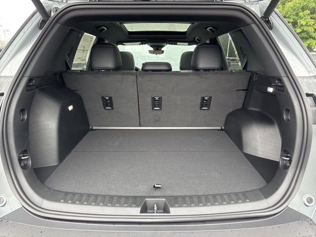 New 2026 Chevrolet Equinox ACTIV w/ Convenience Package III AWD/4WD image 38