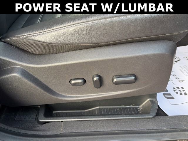 Used 2019 Ford Escape Titanium w/ U9j03 - Titanium Tow Package image 12