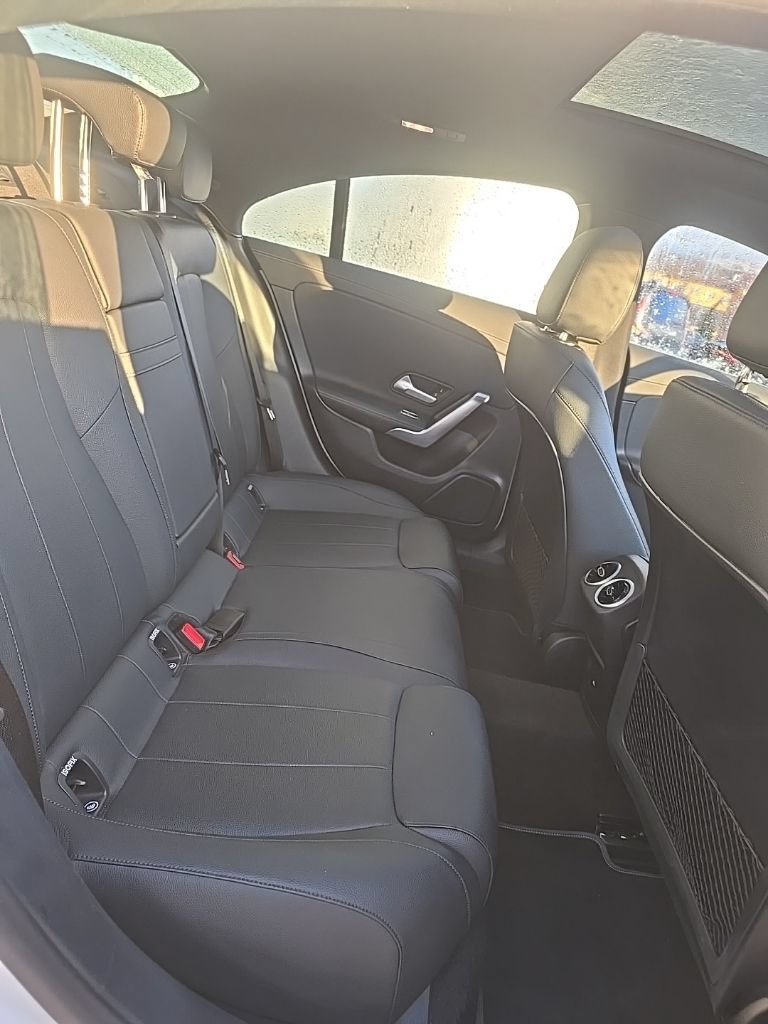 Used 2025 Mercedes-Benz CLA 250 4MATIC image 11