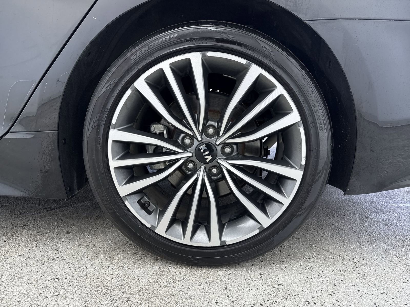 Used 2018 Kia Stinger Premium image 45