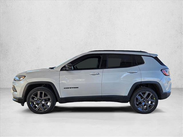 New 2026 Jeep Compass Latitude image 5