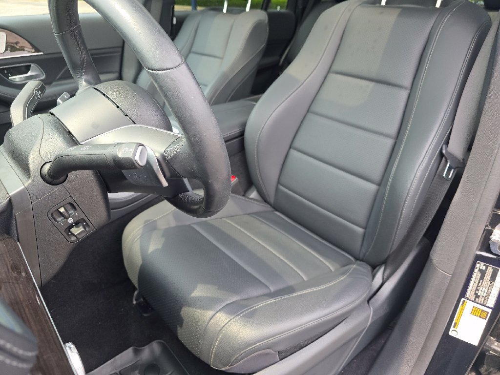 Certified 2024 Mercedes-Benz GLS 450 4MATIC image 26
