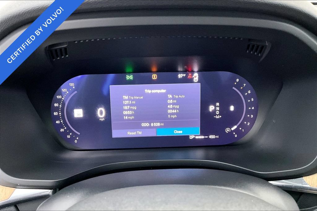 Certified 2026 Volvo XC60 B5 Plus AWD/4WD image 27
