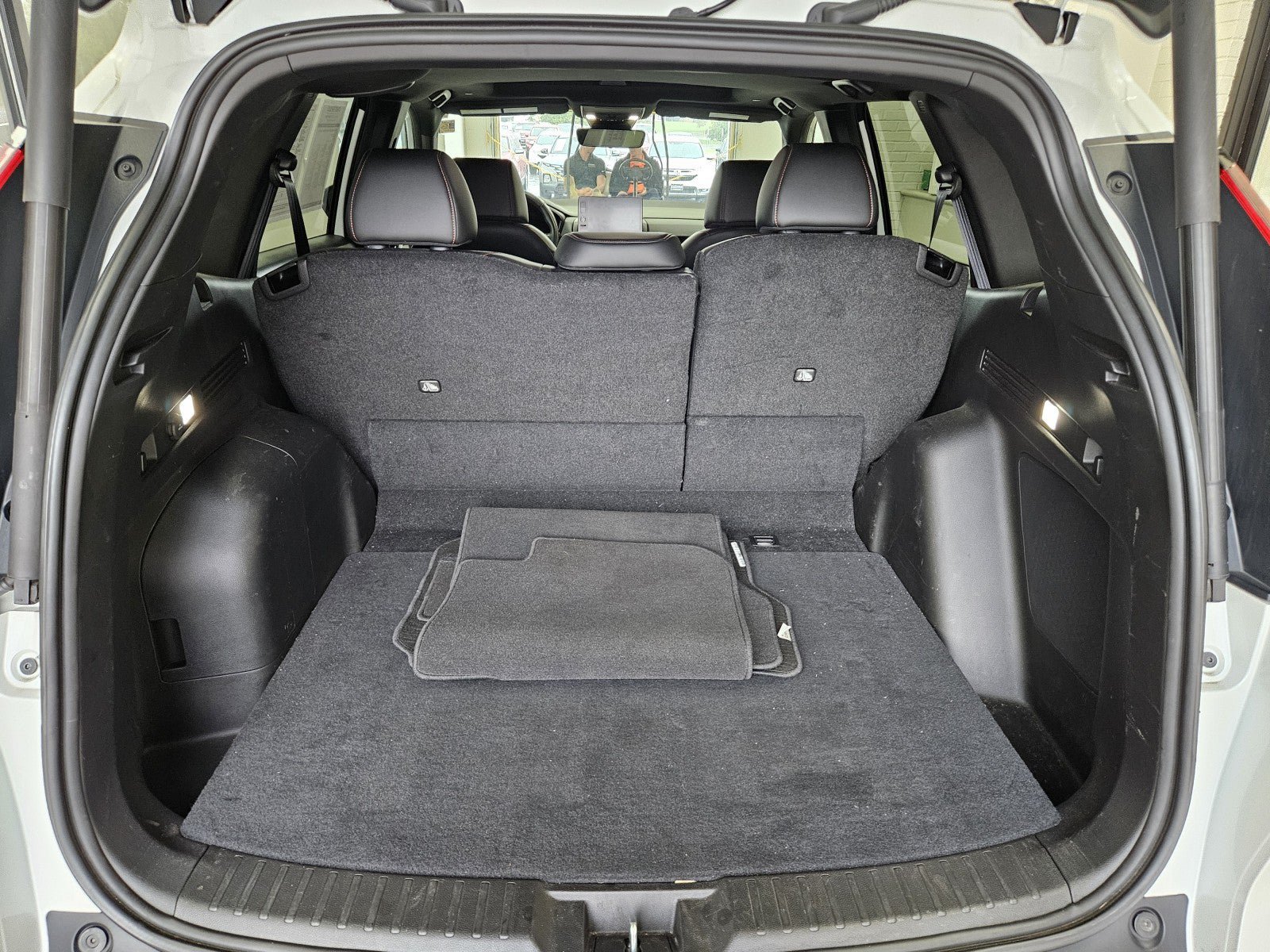 Used 2024 Honda CR-V Sport Touring image 9