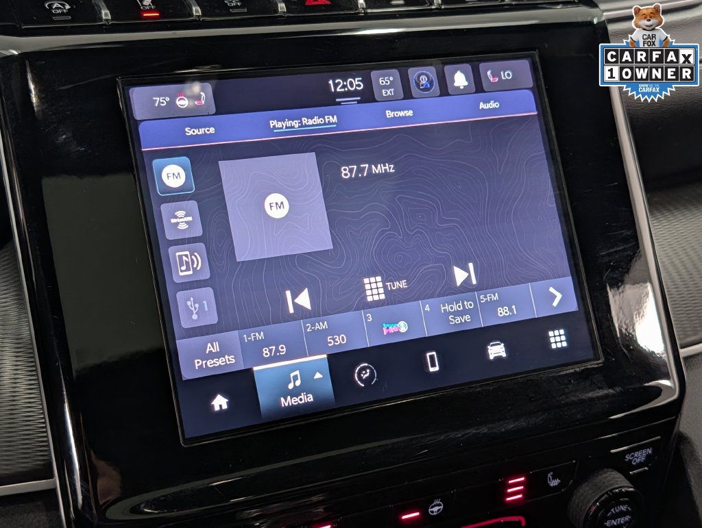 Used 2023 Jeep Grand Cherokee Altitude AWD/4WD image 14