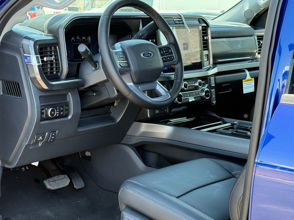 New 2026 Ford F250 4x4 Crew Cab Super Duty image 6