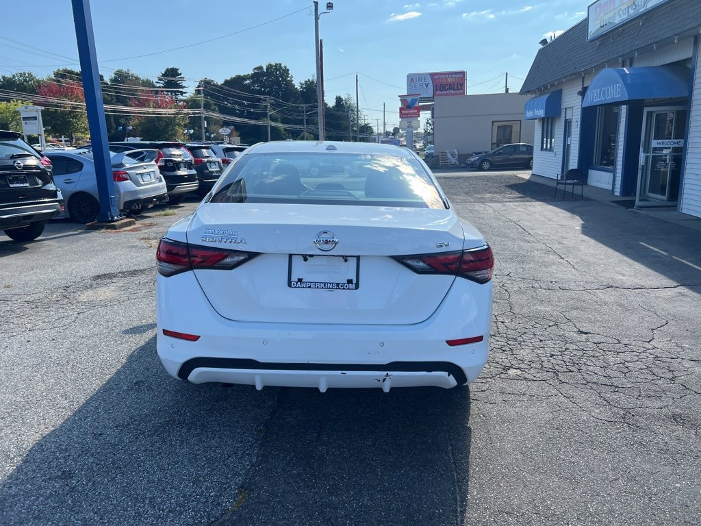 Used 2021 Nissan Sentra SV w/ Trunk Package image 4