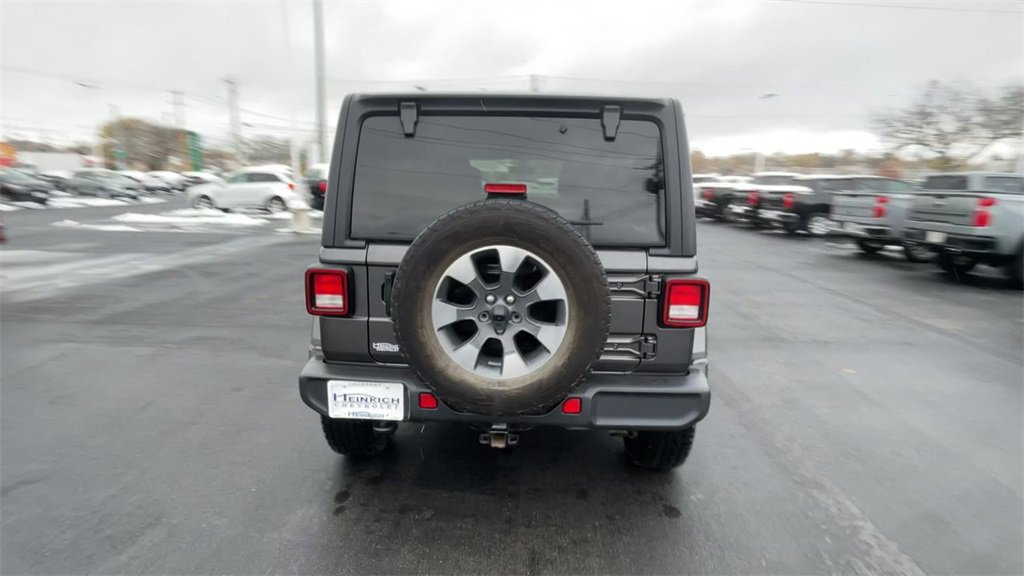 Used 2022 Jeep Wrangler Unlimited Sahara w/ Cold Weather Group image 7