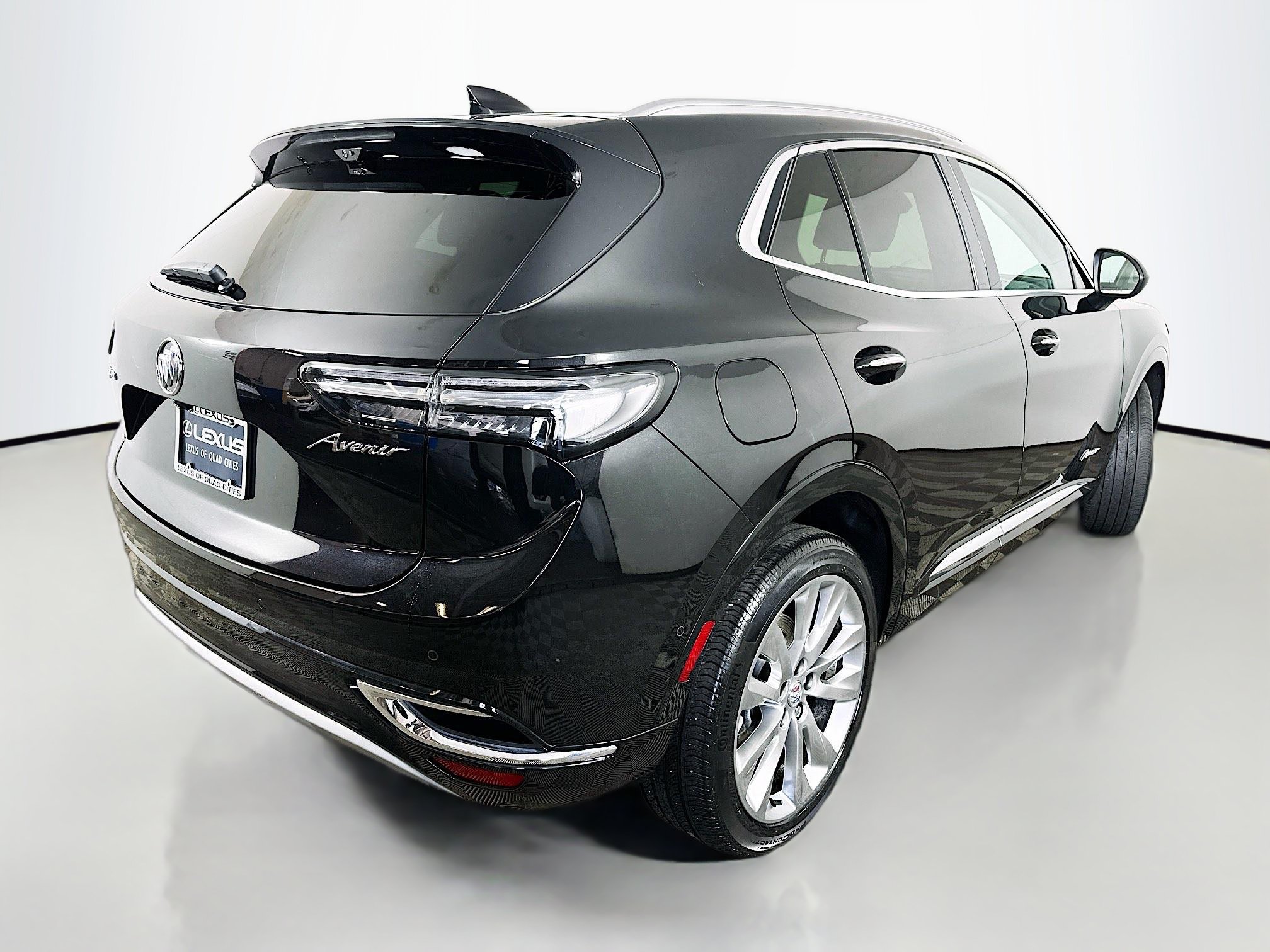 Used 2023 Buick Envision Avenir AWD/4WD image 7