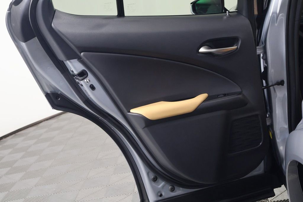 Used 2023 Lexus UX 250h FWD w/ Accessory Package (Z2) image 13