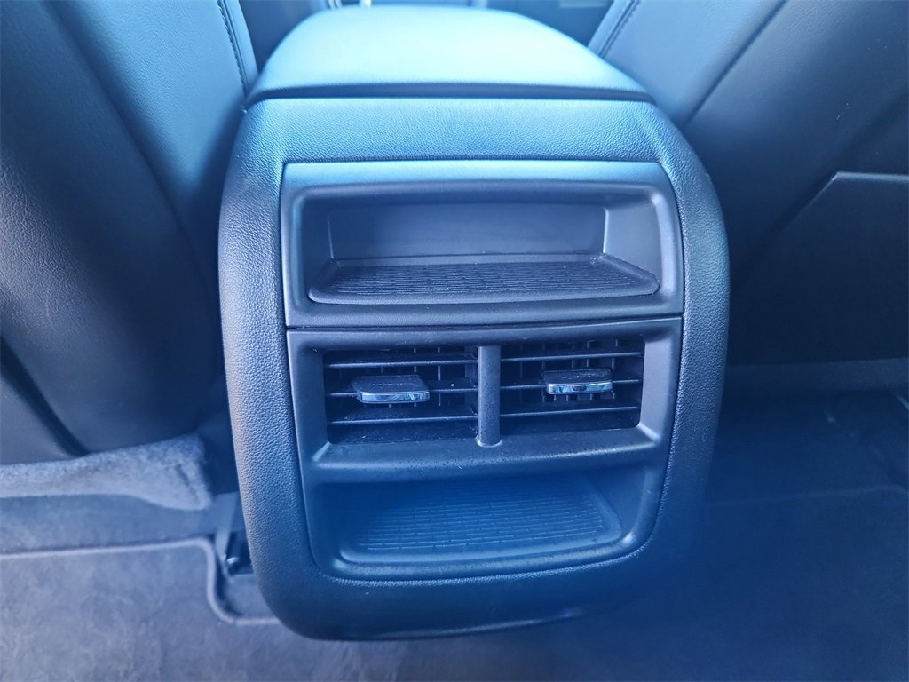 Certified 2025 Cadillac XT5 Premium Luxury image 19